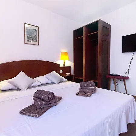 Teddy Bear דירה טרוגיר